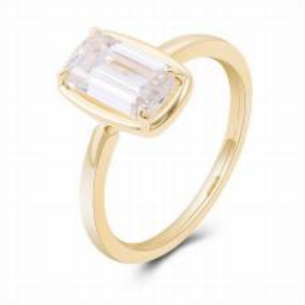 Emerald Cut Solitaire Engagement Ring — MARA Bridal (GORI002522)