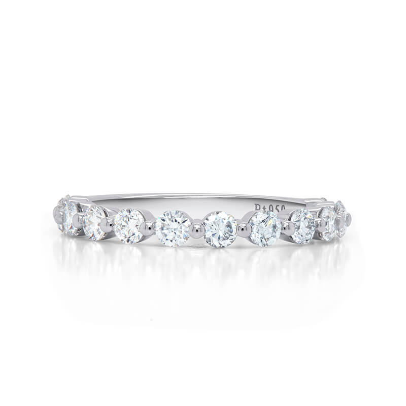 2.6mm Floating Shared Prong 0.9ct Total Lab Diamond Band — Platinum 950
